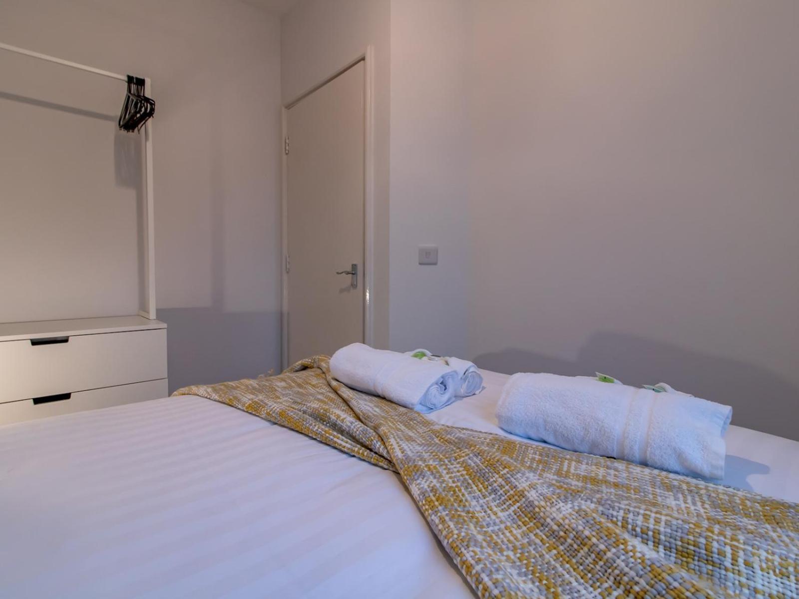Stylish Maisonette Pass The Keys Newcastle Upon Tyne